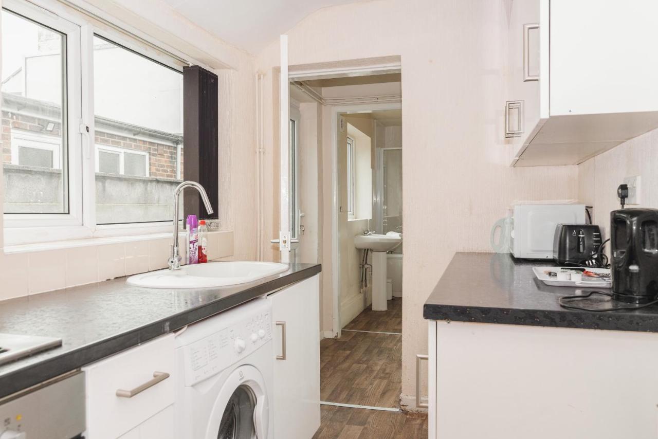 Hanley Park House Villa Stoke-on-Trent Ngoại thất bức ảnh
