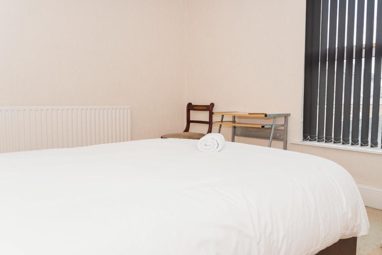 Hanley Park House Villa Stoke-on-Trent Ngoại thất bức ảnh