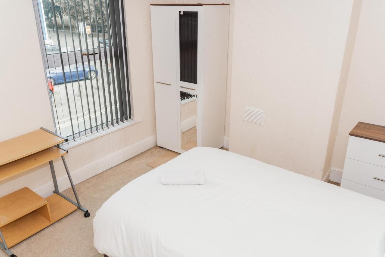Hanley Park House Villa Stoke-on-Trent Ngoại thất bức ảnh