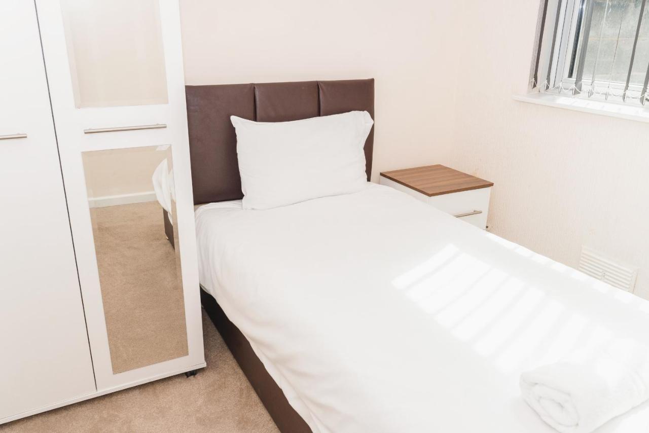 Hanley Park House Villa Stoke-on-Trent Ngoại thất bức ảnh