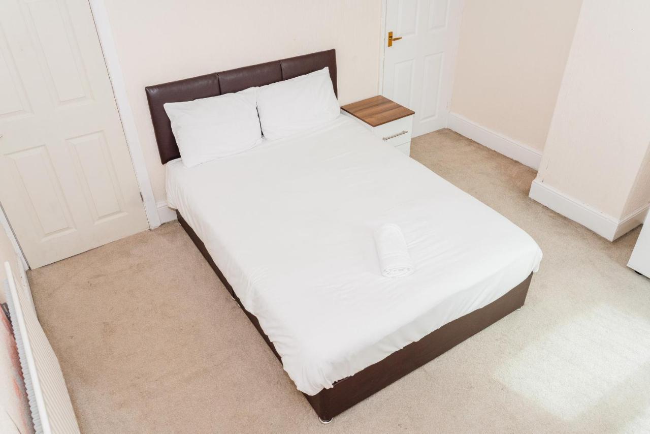 Hanley Park House Villa Stoke-on-Trent Ngoại thất bức ảnh
