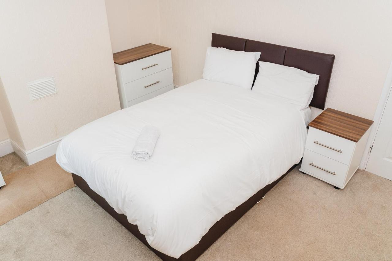 Hanley Park House Villa Stoke-on-Trent Ngoại thất bức ảnh